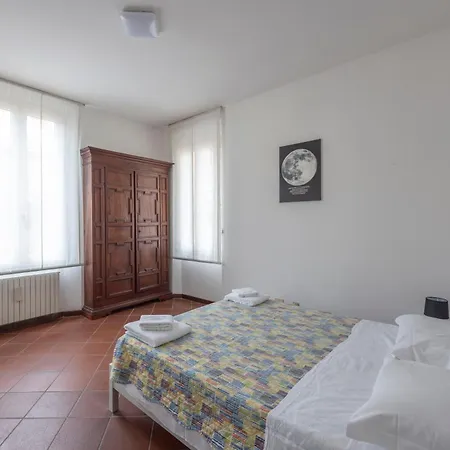 Family & Friends By Shortholidays בולוניה