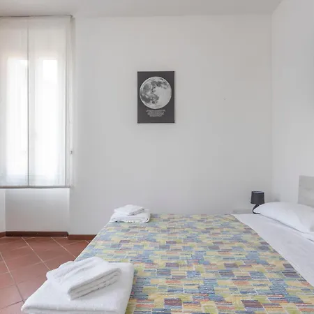 Family & Friends By Shortholidays