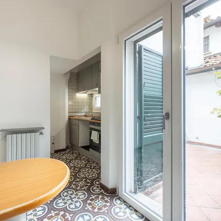 Family & Friends By Shortholidays