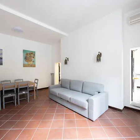 Family & Friends By Shortholidays