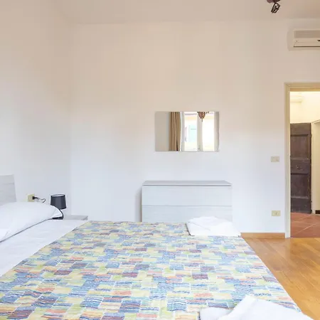 דירה Family & Friends By Shortholidays בולוניה