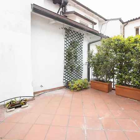 Family & Friends By Shortholidays *