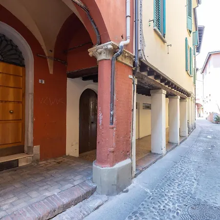 Family & Friends By Shortholidays