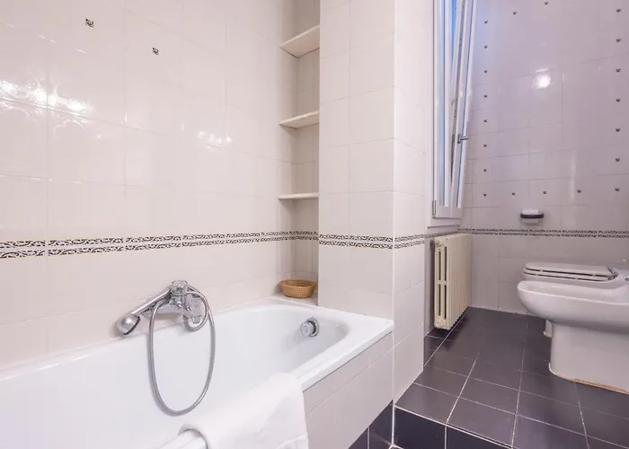 Family & Friends By Shortholidays