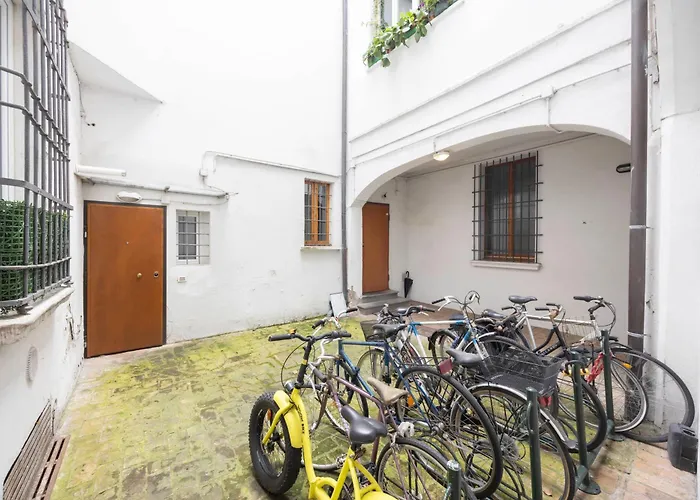 Family & Friends By Shortholidays 볼로냐