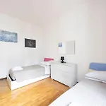 Apartment Family & Friends By Shortholidays